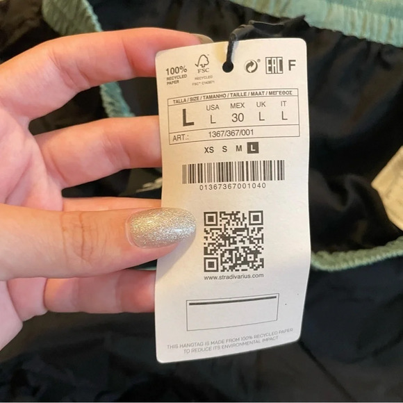 Stradivarius Shorts GG - Picture 3 of 3